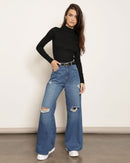 T-shirt elegante de gola alta inspirada na França